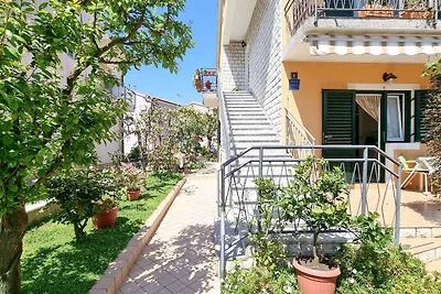 Studio mit Terrasse und Internet