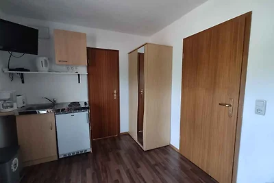 Studio mit Balkon und Singleküche