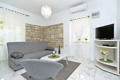 Ferienwohnung mit Garten und Grill