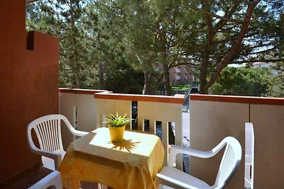 Studio mit Klimaanlage und Balkon