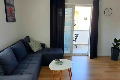 Ferienwohnung mit Balkon und Klimaanlage