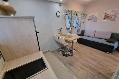 Ferienwohnung mit Terrasse und Klimaanlage