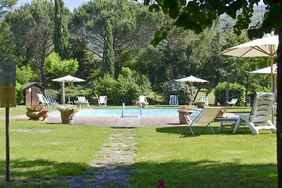 Ferienwohnung mit Aussenpool und WLAN