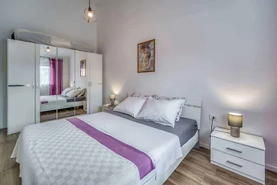 Ferienwohnung mit Balkon und Meerblick
