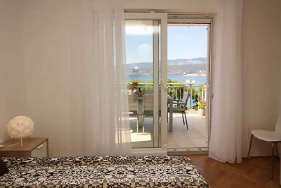 Ferienwohnung mit Terrasse und Klimaanlage