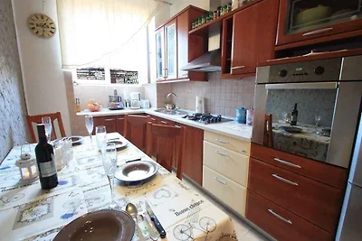 Ferienhaus im Zentrum mit Balkon