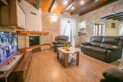 Ferienhaus mit grosser Terrasse