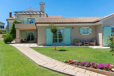 Villa mit Privatpool