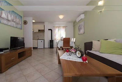 Ferienwohnung mit Klimaanlage und Grill