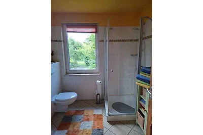Ferienhaus mit Garten und Terrasse, 800 m zum