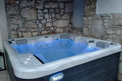 Ferienhaus mit Whirlpool