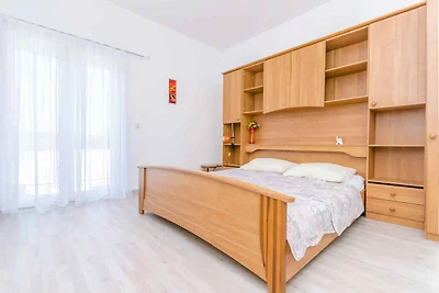 Ferienwohnung mit Klimaanlage und Grill