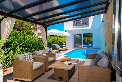 Srima Beach House – Komfortable Villa mit pri