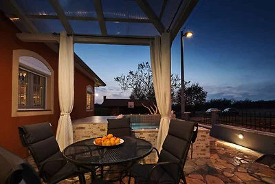 Ferienhaus mit Klimaanlage, Terrasse und