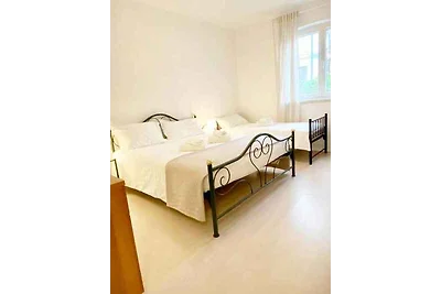Ferienwohnung mit Klimaanlage und Terrasse
