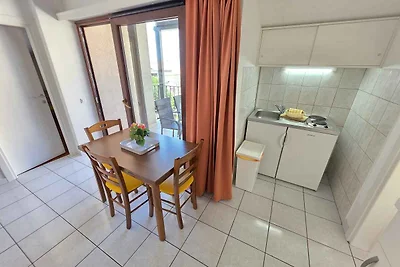 Ferienwohnung mit Garten und Klimaanlage
