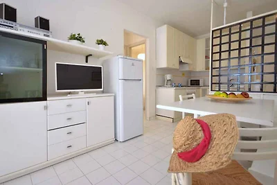 Ferienwohnung mit Klimaanlage und Balkon