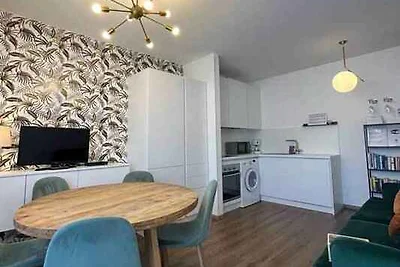 Ferienwohnung mit Pool und Balkon mit