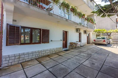 Studio mit Terrasse und Klimaanlage