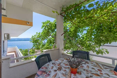 Ferienwohnung mit Balkon und Grill