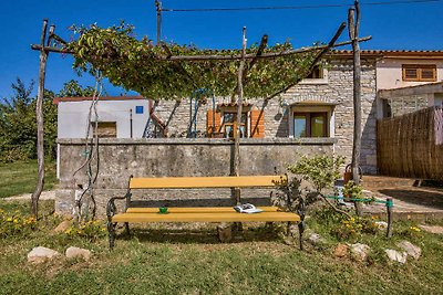 Ferienhaus mit Terrasse und Klimaanlage