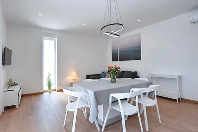 Ferienwohnung mit Terrasse und Klimaanlage