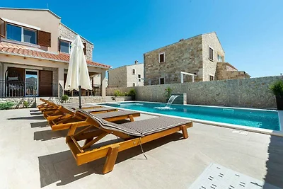 Ferienhaus mit Pool, Klimaanlage