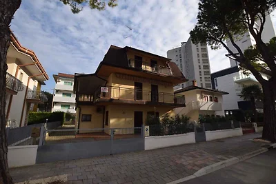 Ferienwohnung mit Terrasse und Klimaanlage im