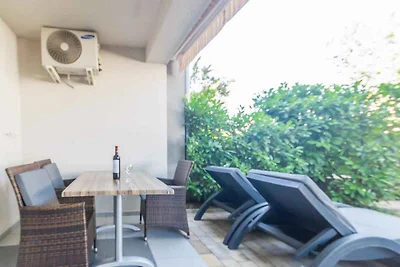 Appartamento Vacanza con famiglia Njivice