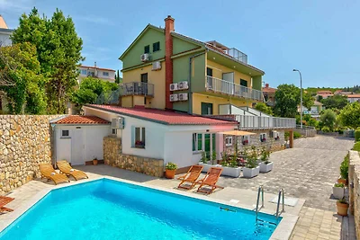 Ferienwohnung mit Pool, Grill und Klimaanlage