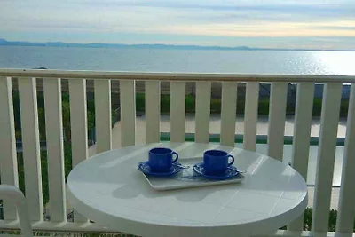 Ferienwohnung mit Balkon, Internet und Pool