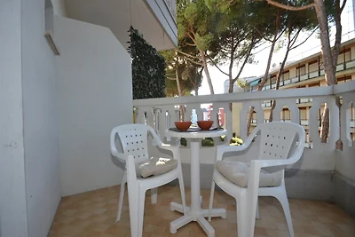 Studio mit Klimaanlage und Balkon