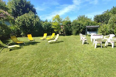 Ferienhaus mit WLAN und Kinderspielplatz