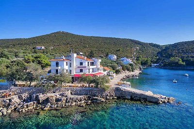 Ferienwohnung am Meer mit Balkon