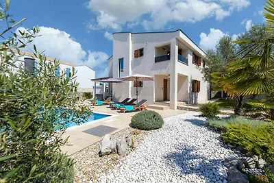 Villa Luxusvilla mit Pool