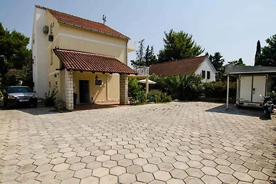 Ferienhaus mit Klimaanlage und WLAN