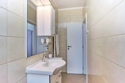 Ferienwohnung mit Terrasse und Meerblick