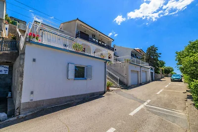 Gemütliches Studio mit Meerblick in Senj