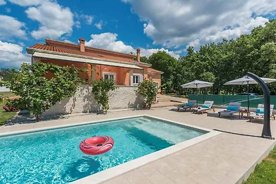 Ferienhaus mit Privatpool
