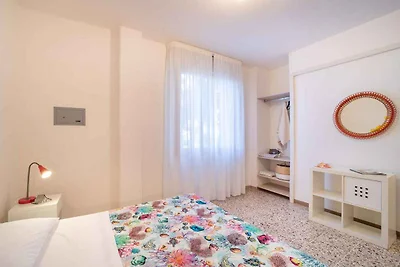 Ferienwohnung mit Klimaanlage und Balkon