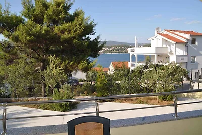 Appartamento Vacanza con famiglia Okrug Gornji
