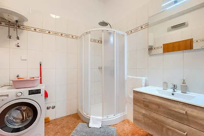 Ferienwohnung mit Klimaanlage und Balkon