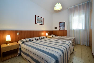 Ferienwohnung mit Klimaanlage und Balkon