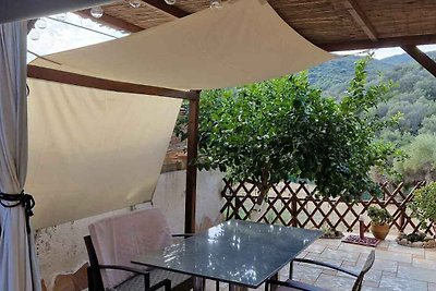 Ferienhaus mit Garten und Klimaanlage