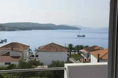 Ferienwohnung mit Balkon und Meerblick