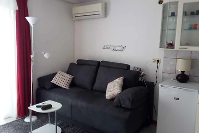 Ferienwohnung mit Terrasse und Klimaanlage