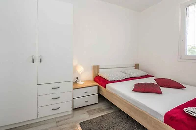 Ferienwohnung mit Klimaanlage und Balkon