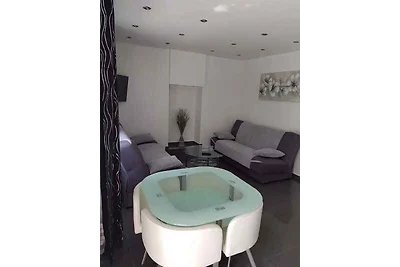 Ferienwohnung nur 40 m von Strand