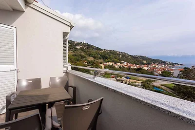 Ferienwohnung mit einen Balkon und Meerblick