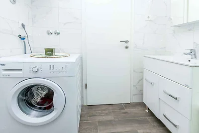 Komfortable Ferienwohnung Šimun mit Meerblick